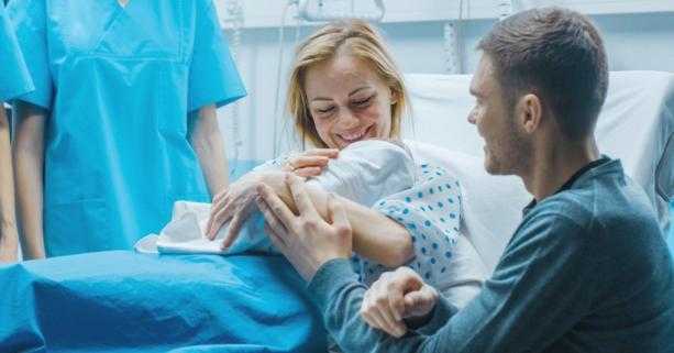 Триває реєстрація на благодійний мистецький аукціон для збору коштів на реанімобіль для новонароджених