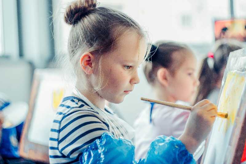 Дітей запрошують до участі у конкурсі «Мальовничі річки Західного Бугу та Сяну»