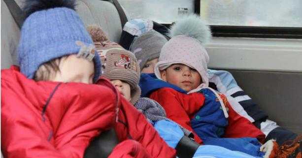 На Львівщині пів тисячі евакуйованих дітей-сиріт: особливості їхнього влаштування у сім’ї