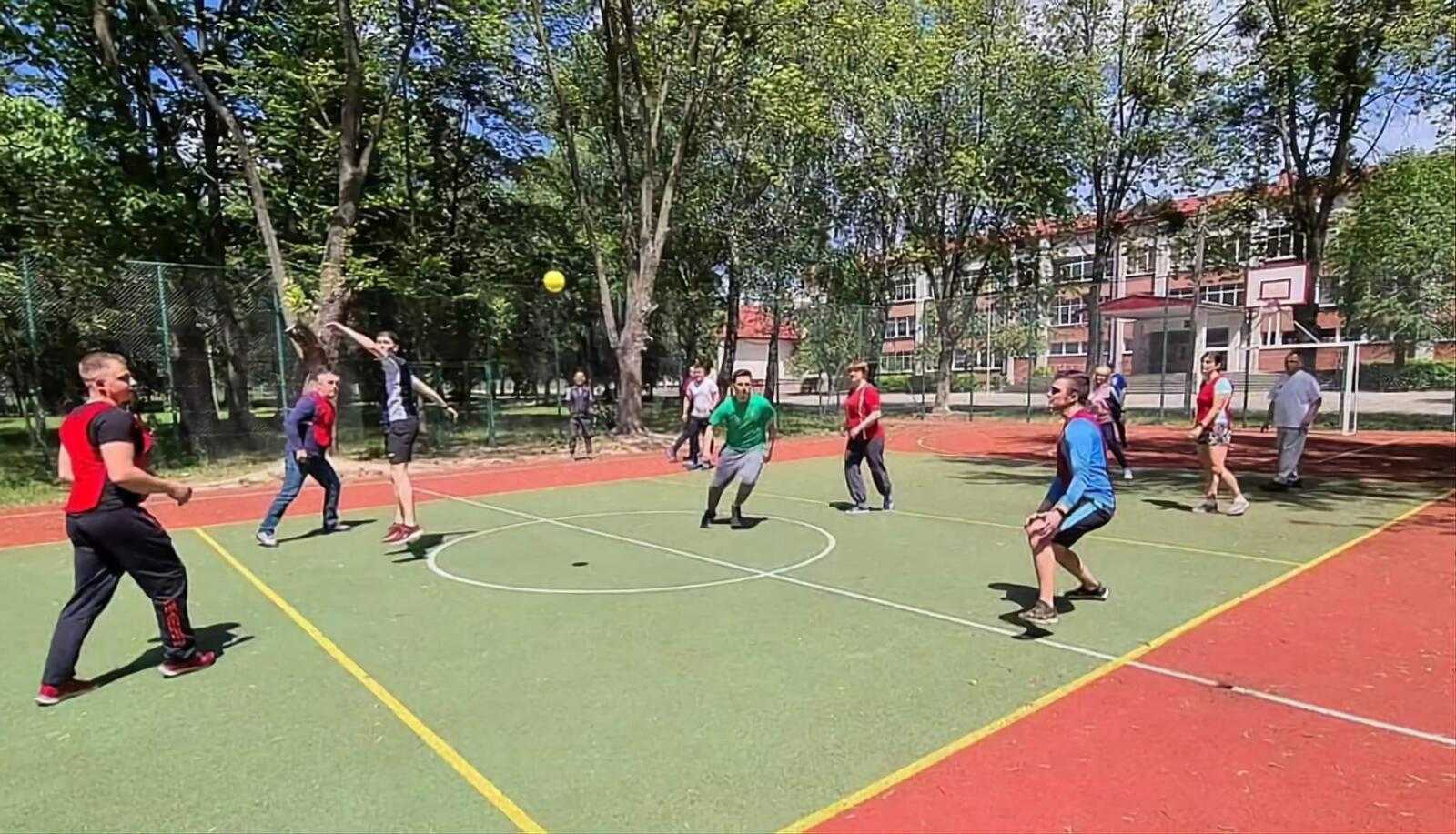 На Львівщині стартував унікальний спортивний проєкт «Гандбол у кожну школу»