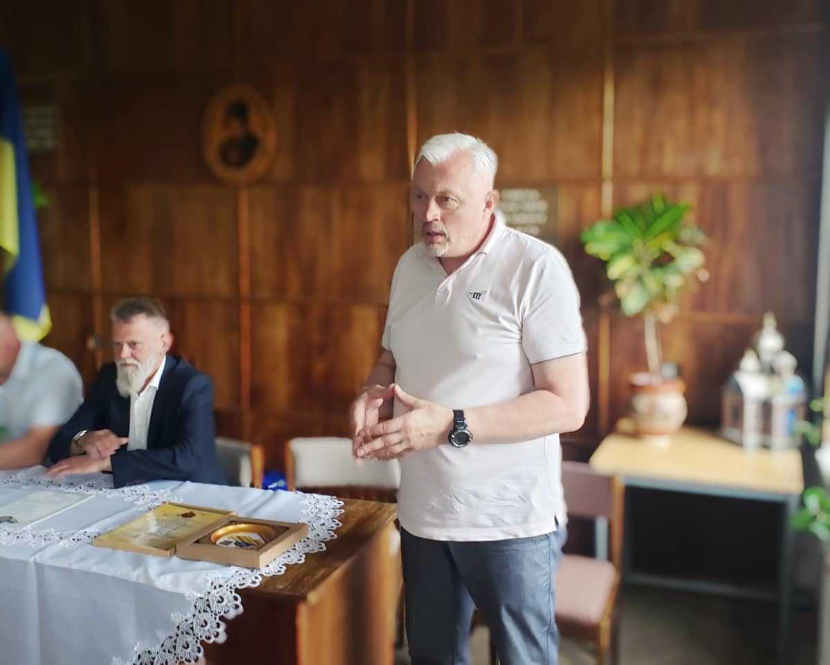 Очільник Червоноградщини Андрій Дяченко вітав медиків Радехівської лікарні з Днем медичного працівника 