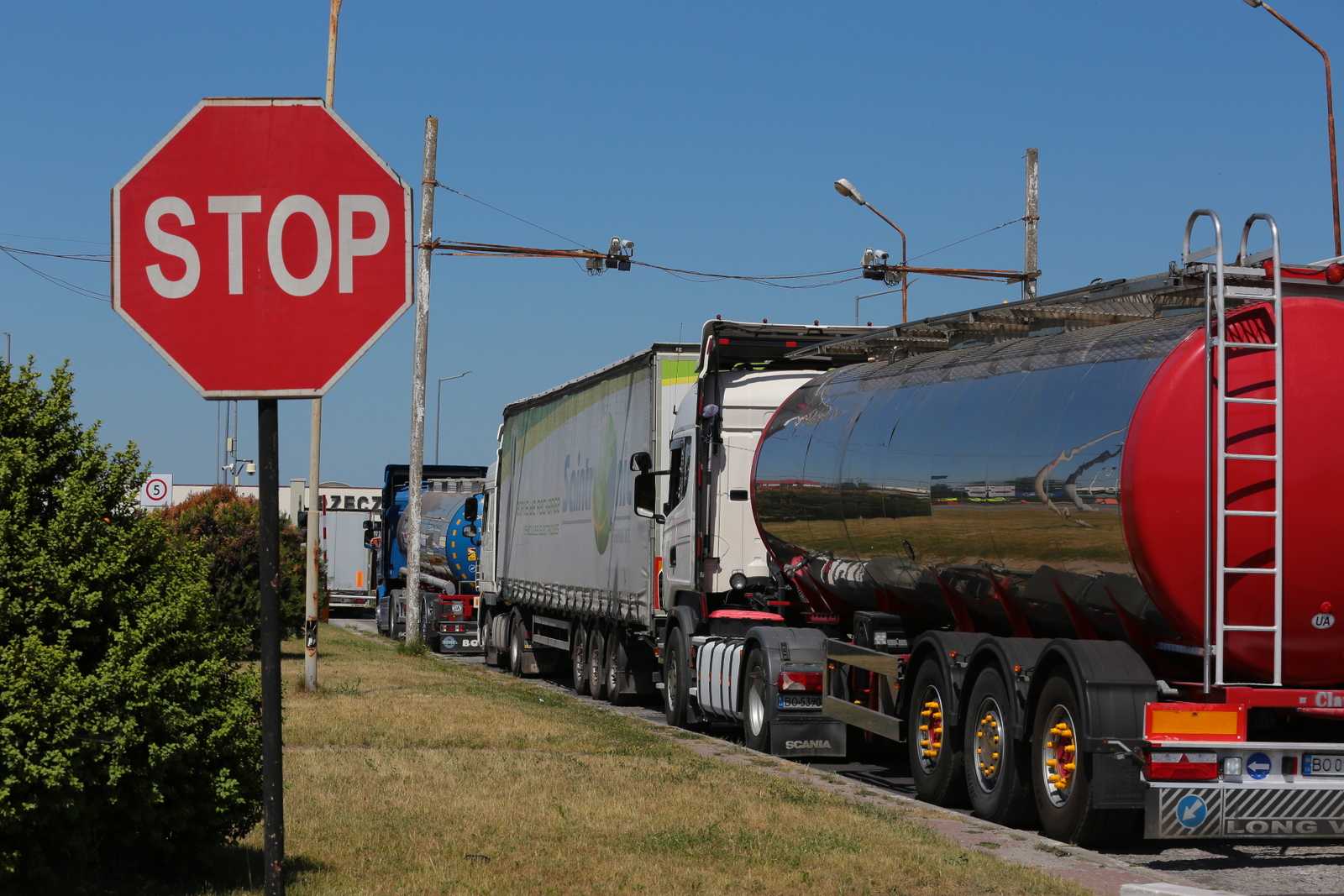 На пункті пропуску Краковець – Корчова збільшили пропускну здатність на 50%
