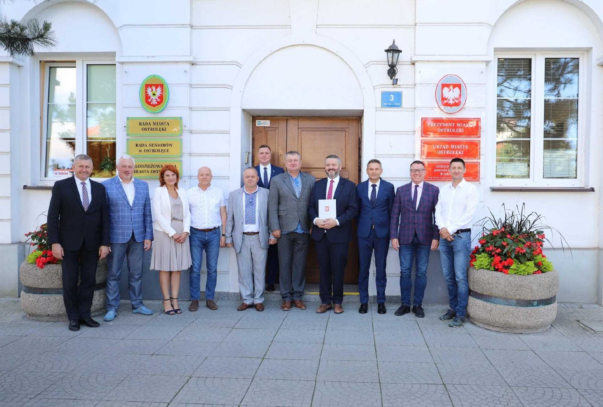 Очільник району Андрій Дяченко спільно з Сокальським міським головою Сергієм Касяном з робочим візитом відвідали місто Остроленка, що в Польщі.