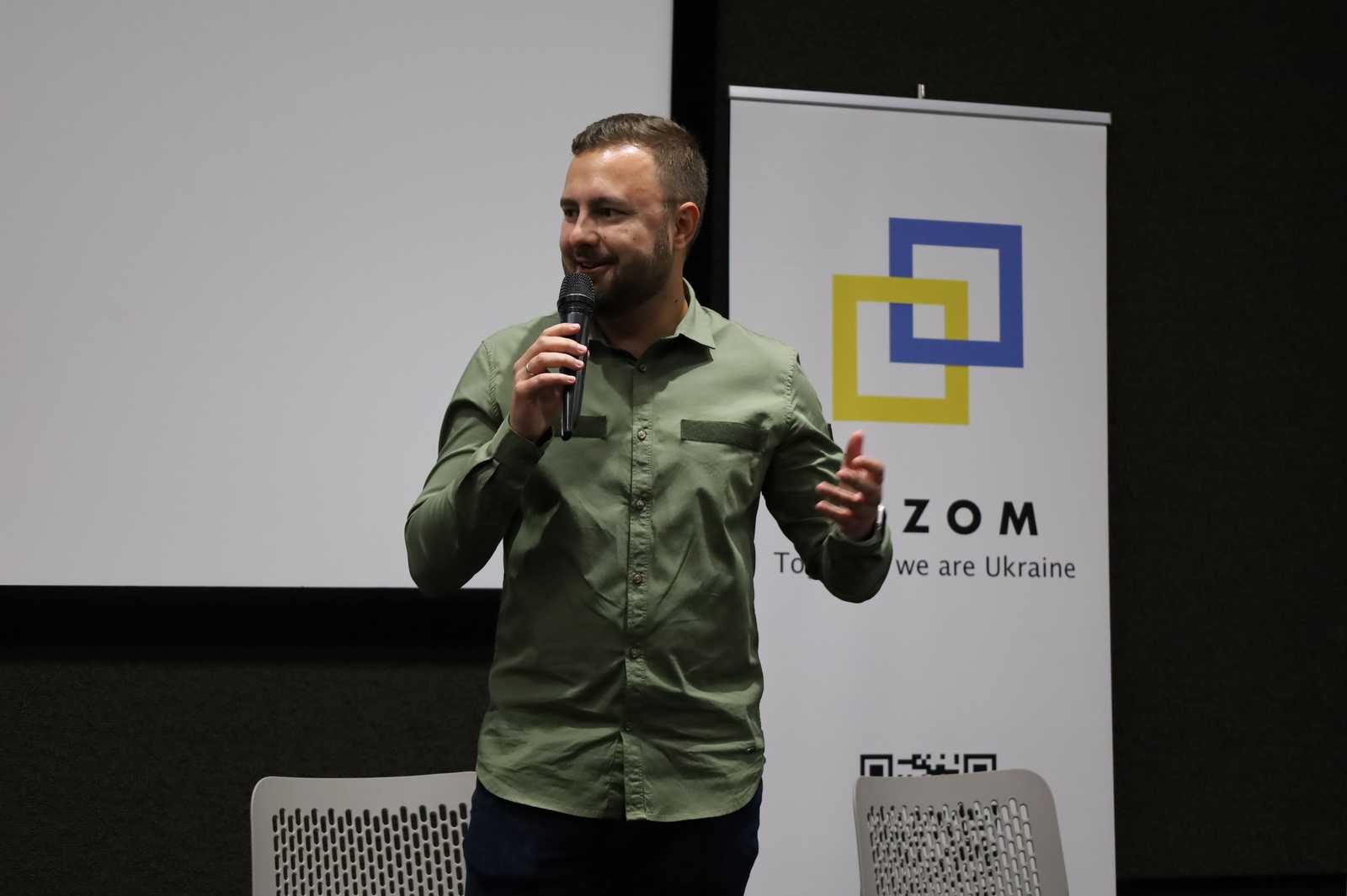 «Сьогодні кожен, хто допомагає Україні, може гордо називатися волонтером», - Олександр Кулепін