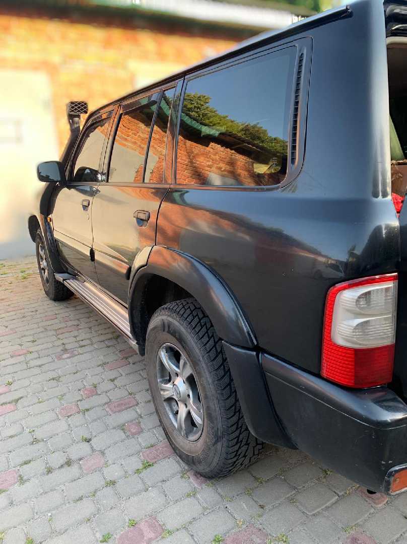 Допомога з тилу: житель Соснівки віддав власне авто для потреб ЗСУ