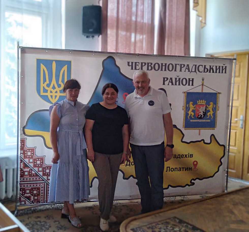 Сьогодні в Червоноградській РВА говорили про грантові програми на розвиток підприємництва та програми підтримки аграрного сектору