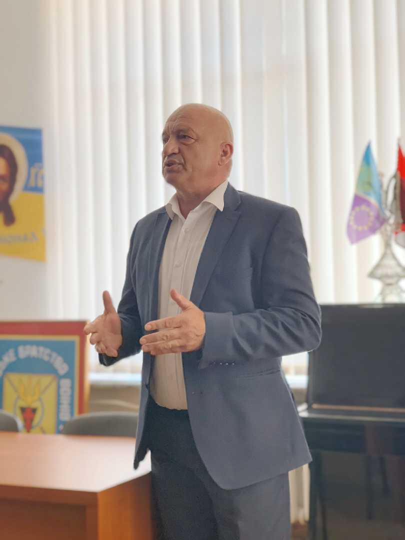 У Червоноградському районі розпочав роботу Консультативно-координаційний центр для внутрішньо переміщених осіб при Червоноградській РВА (РДА)