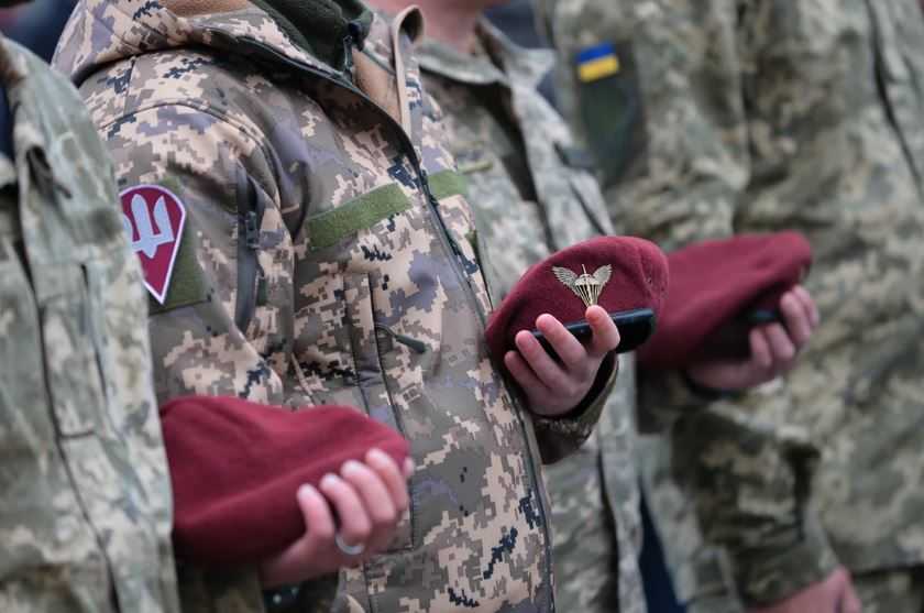 Соціальна підтримка військовослужбовців на території Львівської області здійснюється на державному та обласному рівні