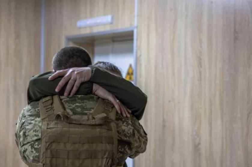 Українців просять не публікувати в соцмережах фото зниклих безвісти