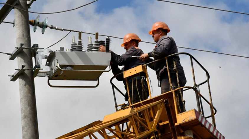 Львівщина перевищила ліміти споживання електроенергії: в області застосовують аварійні відключення світла