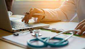 З 1 січня 2023 року фінансування страхувальників для виплат по лікарняних здійснюватиме Пенсійний фонд України