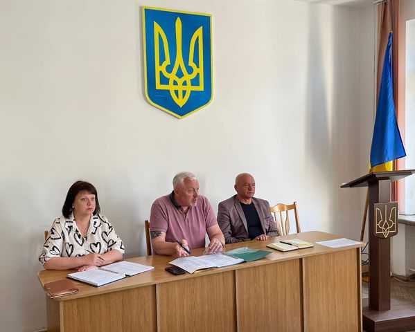 Щотижнева нарада з керівниками структурних підрозділів та відділів апарату Червоноградської РВА