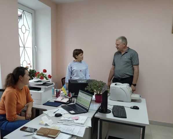 Начальник служби у справах дітей Червоноградської РВА Олександр Міщук з робочим візитом відвідав Великомостівську громаду