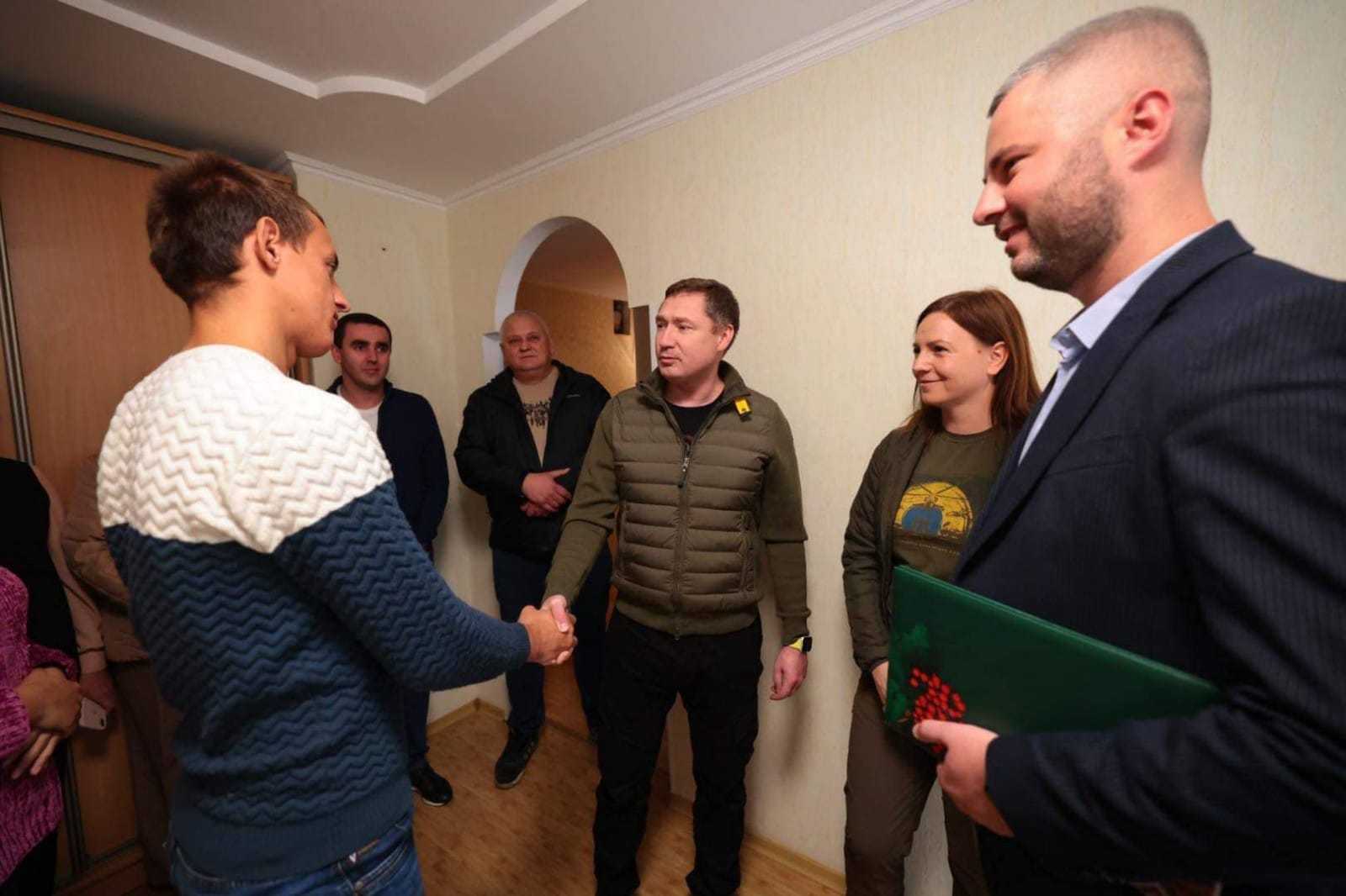 Мрія 22-річного Володі про власне житло збулась