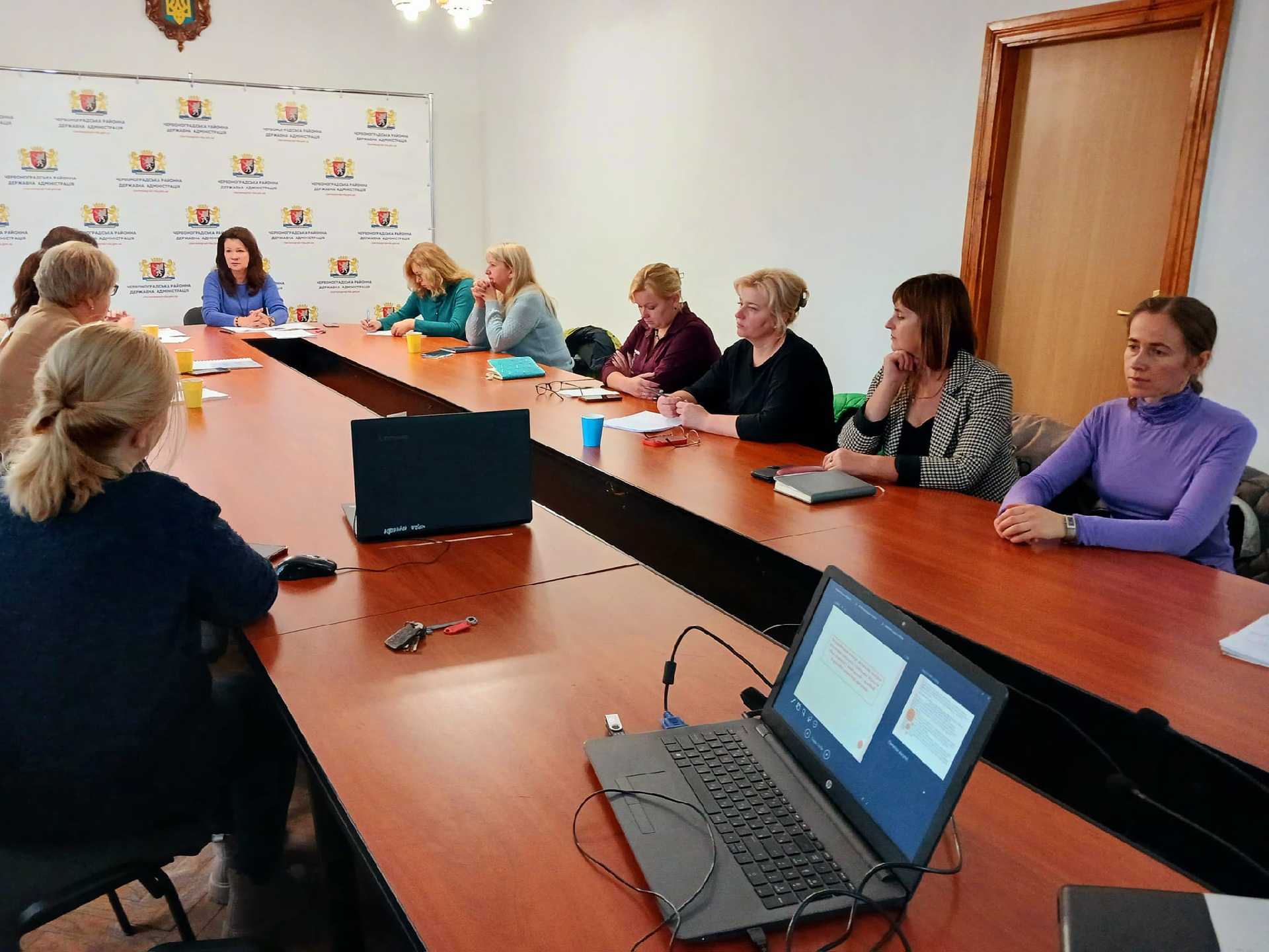 При Червоноградській районній військовій адміністрації плідно працює Координаційна рада психологічної служби системи освіти Червоноградського району