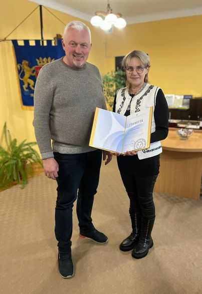 Майстриню Віру Чипурко відзначено грамотою Львівською обласною державною адміністрацією за високу професійну майстерність