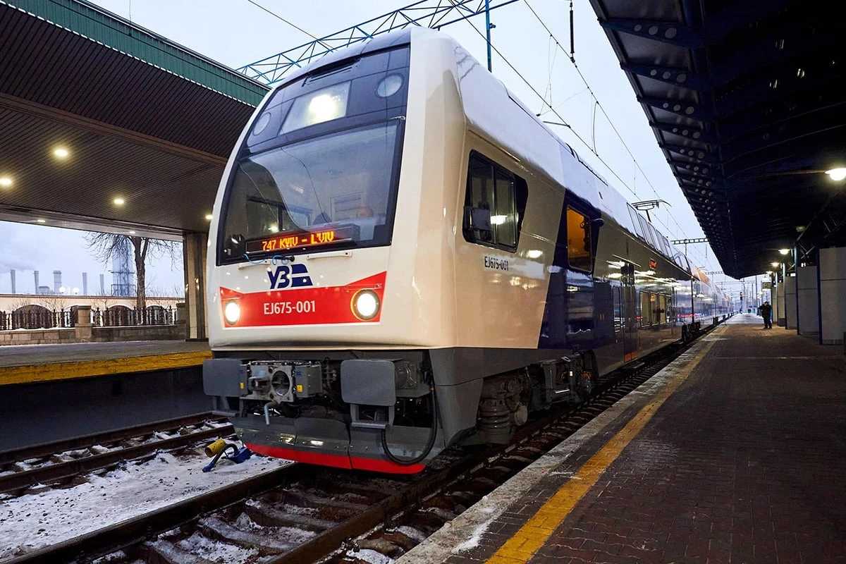 Укрзалізниця призначає додатковий потяг Інтерсіті за напрямком Київ-Львів