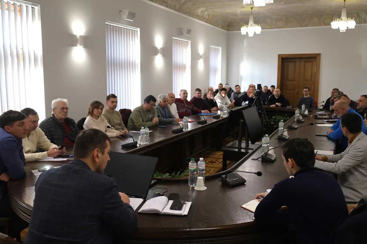 На Львівщині перевіряють автотранспортні підприємства щодо готовності випуску автобусів на лінію