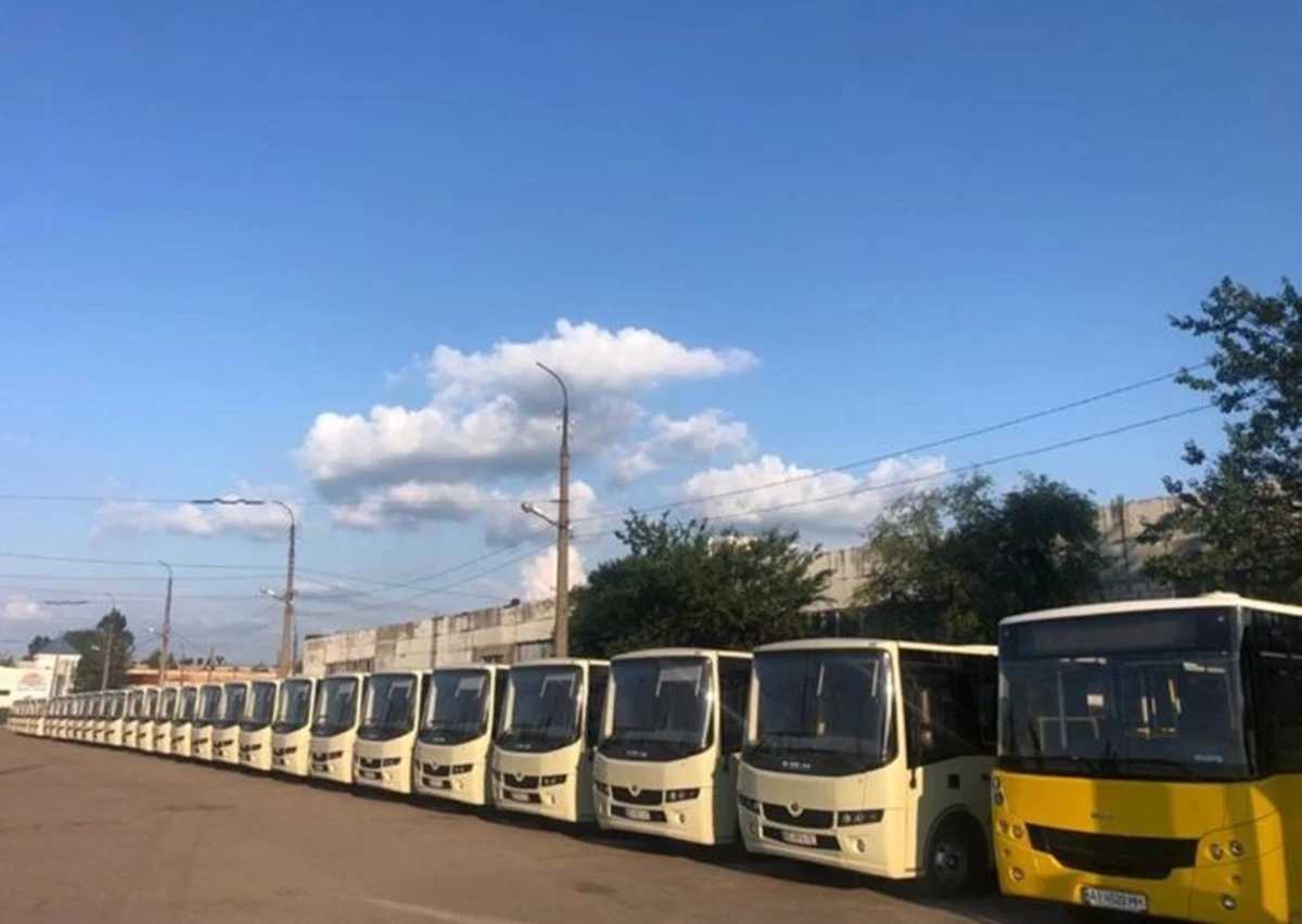 На обласних маршрутах Львівщини збільшилась кількість комфортабельних автобусів