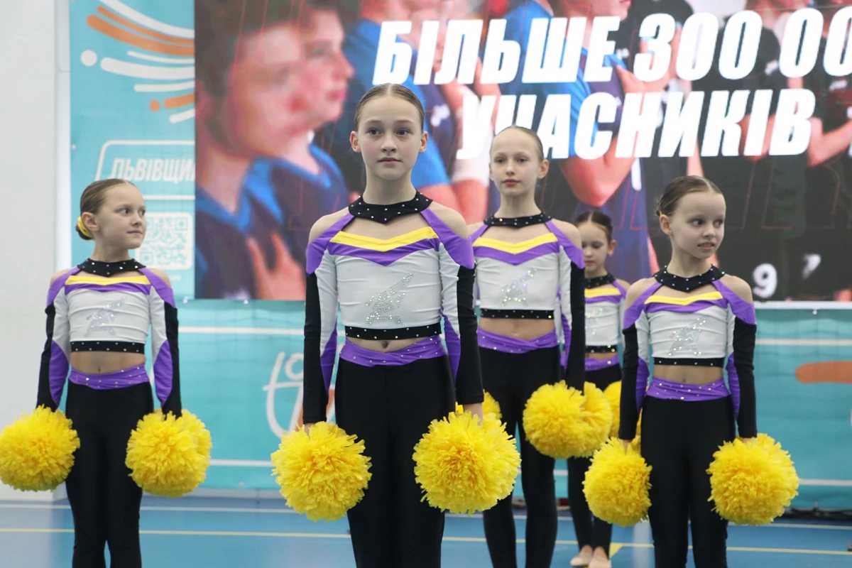 Відбулося офіційне відкриття проєкту «Пліч-о-пліч всеукраїнські шкільні ліги»: Львівщина лідирує за кількістю команд