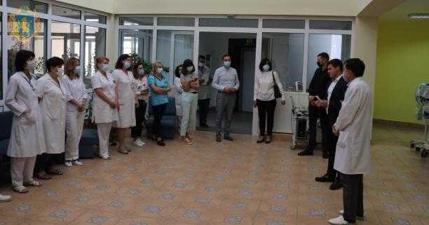 Дитяча лікарня на Орлика отримала медобладнання від міжнародного благодійного фонду «Children's medical care foundation»