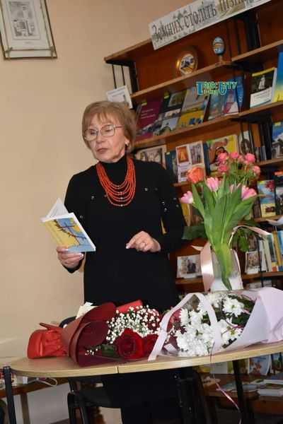 У Сокальській центральній публічній бібліотеці відбулась поетична зустріч  поетеси Любові Бенедишин