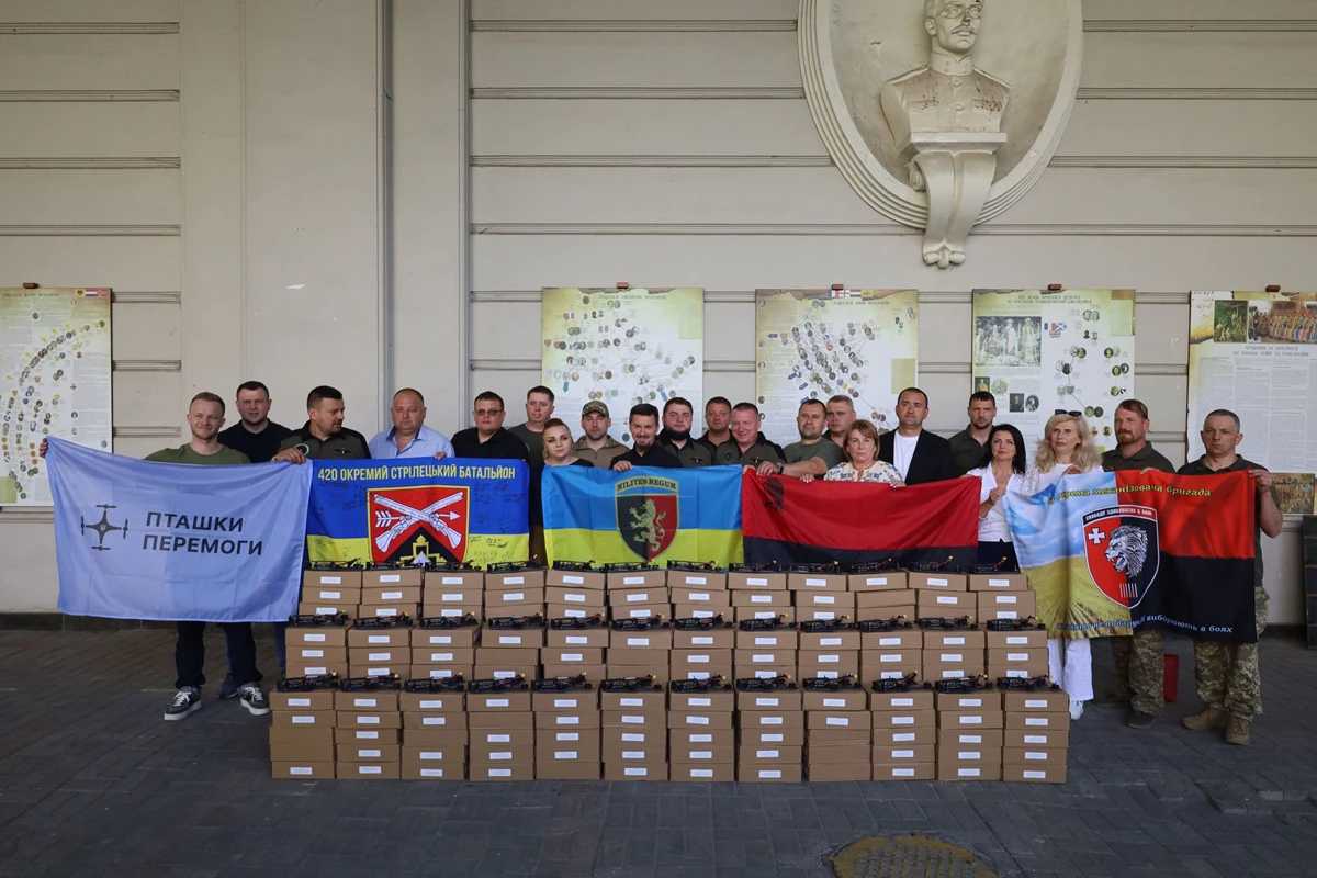 Зі Львівщини на передову вирушають ще 305 дронів-камікадзе