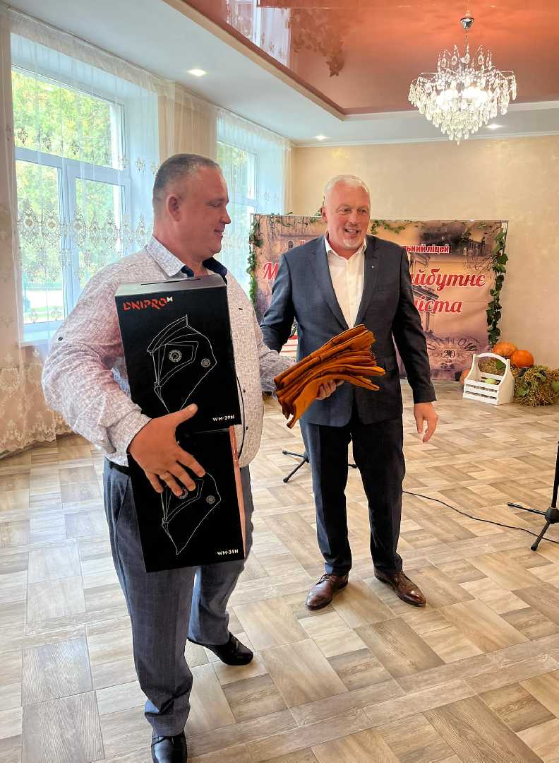 Угнівський аграрно - будівельний ліцей відсвяткував своє 70-річчя