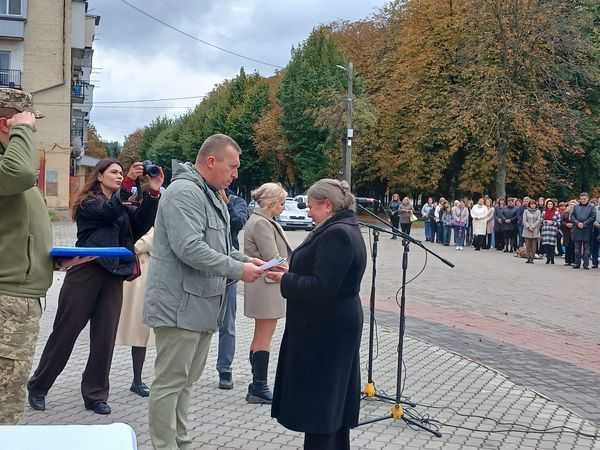 «Почесний громадянин Червоноградської територіальної громади» отримали воїни посмертно