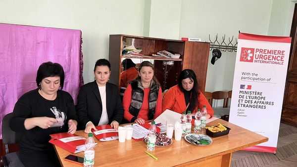 Координаційний центр при Червоноградській РВА продовжує допомагати людям, які опинились у складних життєвих обставинах.