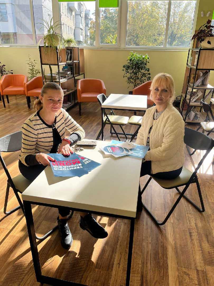 У закладах культури Шептицького району проводилась роз’яснювальну роботу щодо заборони використання російськомовного культурного продукту