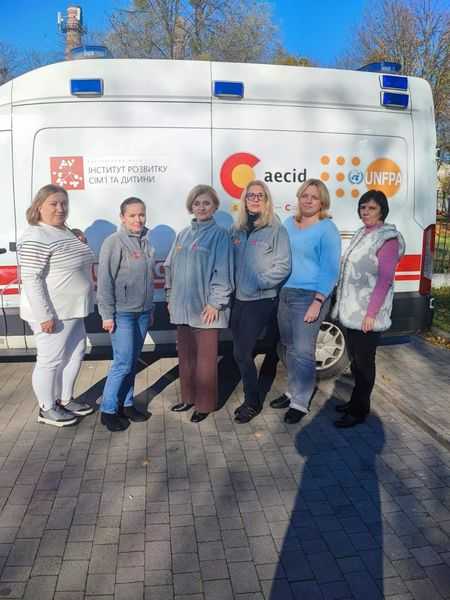 Координаційний центр при Червоноградській РВА продовжує допомагати людям, які опинились у складних життєвих обставинах.