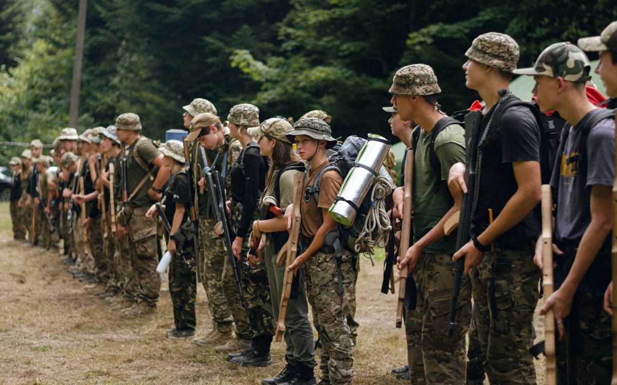 Військово-вишкільний табір «Захисник» об’єднав 60 молодих осіб зі Львівщини