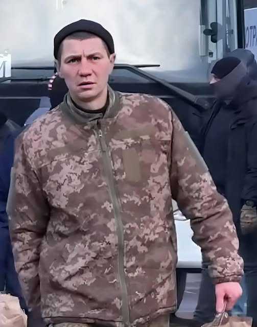 З полону повернувся військовослужбовець з Шептицького - Віталій Джос