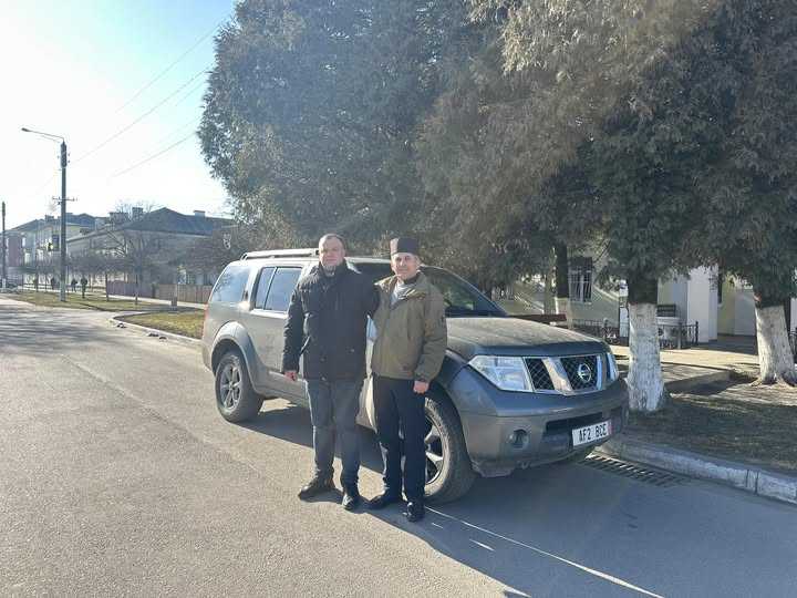 Військовослужбовцю з Добротвірської громади передали автомобіль