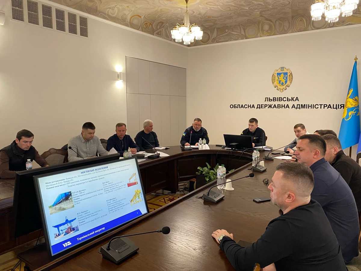 Розвиток логістичного потенціалу Львівщини: підсумки наради з представниками транспортно-логістичних компаній