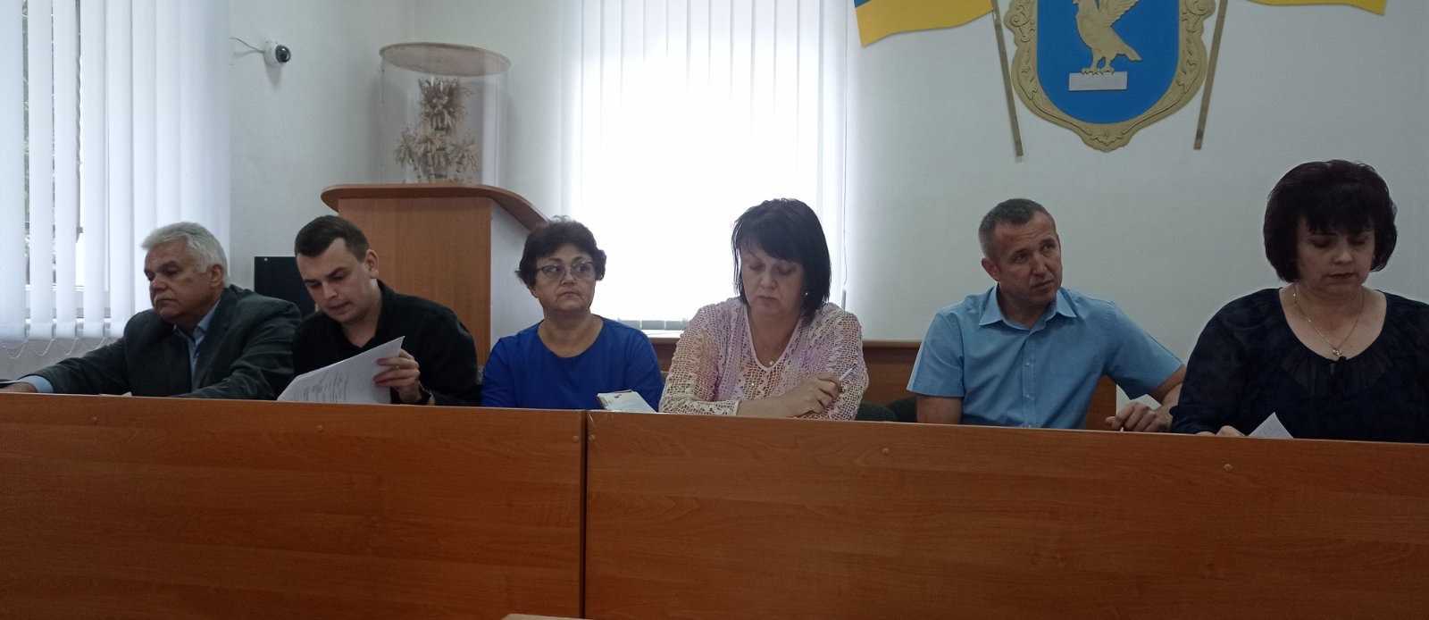 Питання легалізації виплати заробітної плати, оформлення трудових відносин між працедавцями та найманими працівниками на постійному контролі