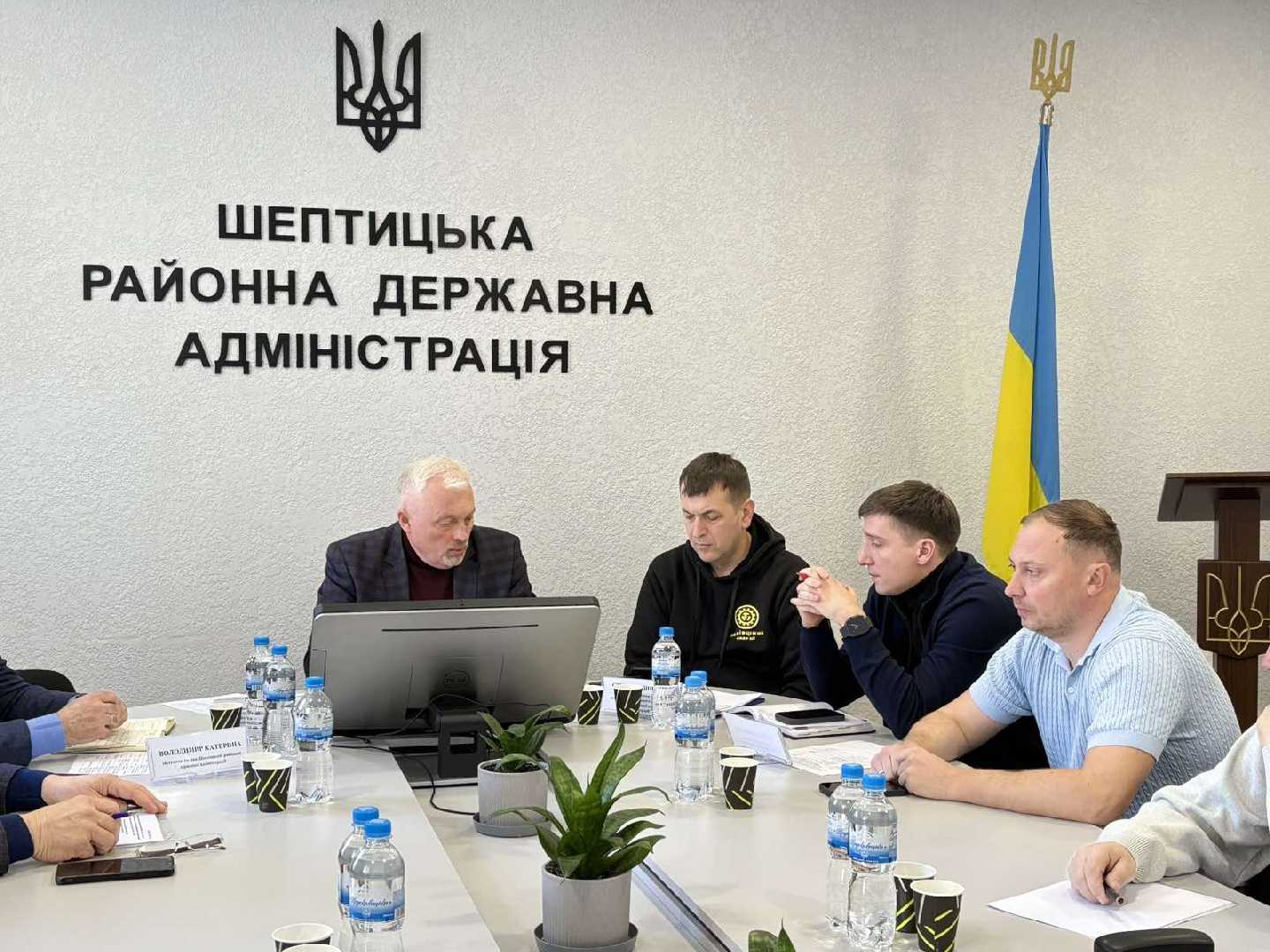 В адміністрації відбулася робоча зустріч з перевізниками та представниками місцевого самоврядування