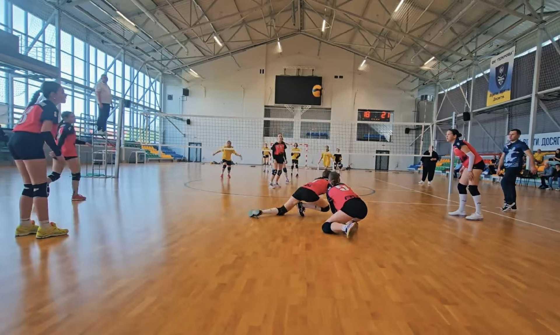 Юні волейболісти Шептицької та Сокальської громад гідно представили район на обласному етапі змагань “Пліч-о-пліч”