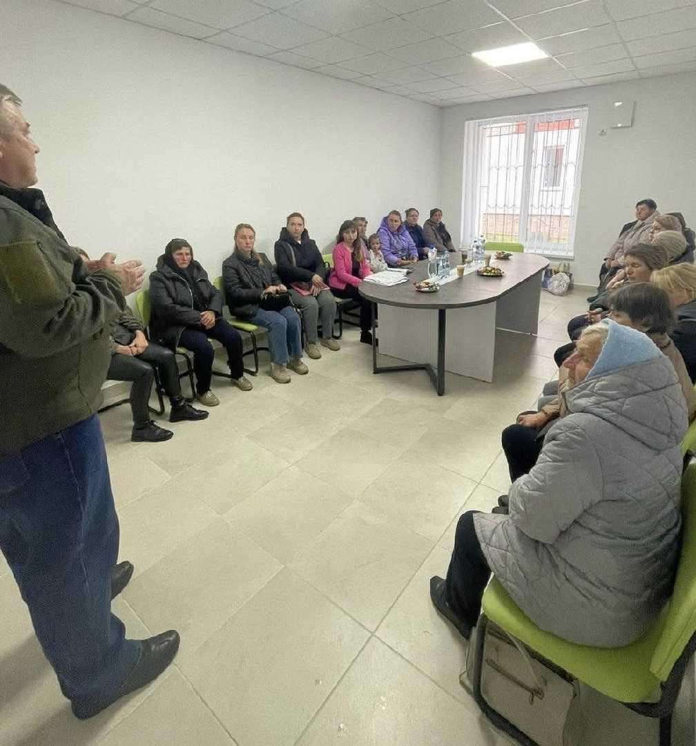 У Великомостівській громаді відбулася зустріч із родинами Захисників, які зникли безвісти або перебувають у полоні