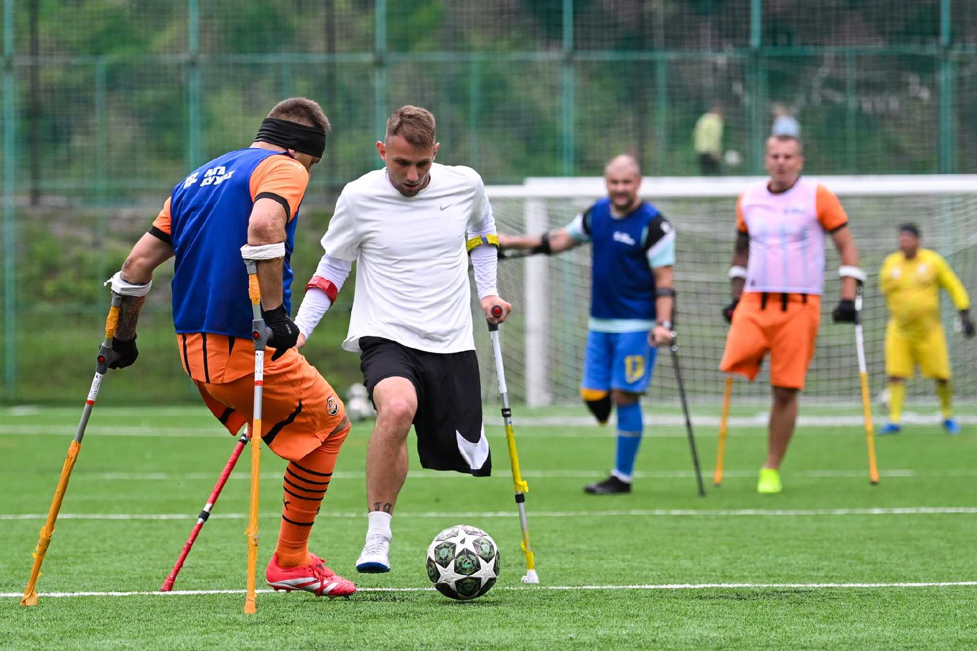 На Львівщини відбувся Міжнародний семінар з футболу на милицях