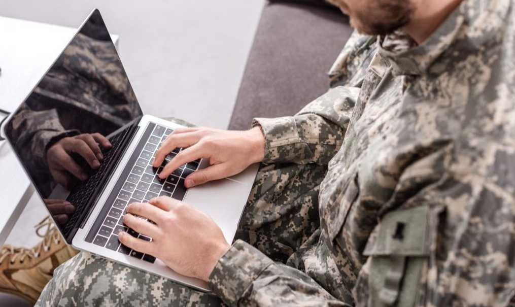 Навчання та грант до $30 000 на розвиток бізнесу для ветеранів