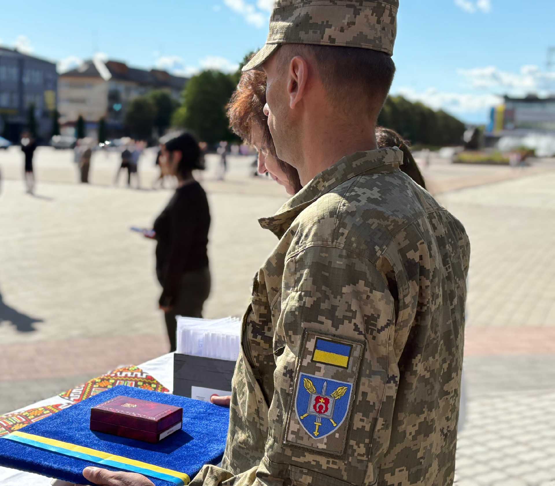 До Дня Незалежності у Шептицькій громаді рідним Героїв вручили нагороди посмертно