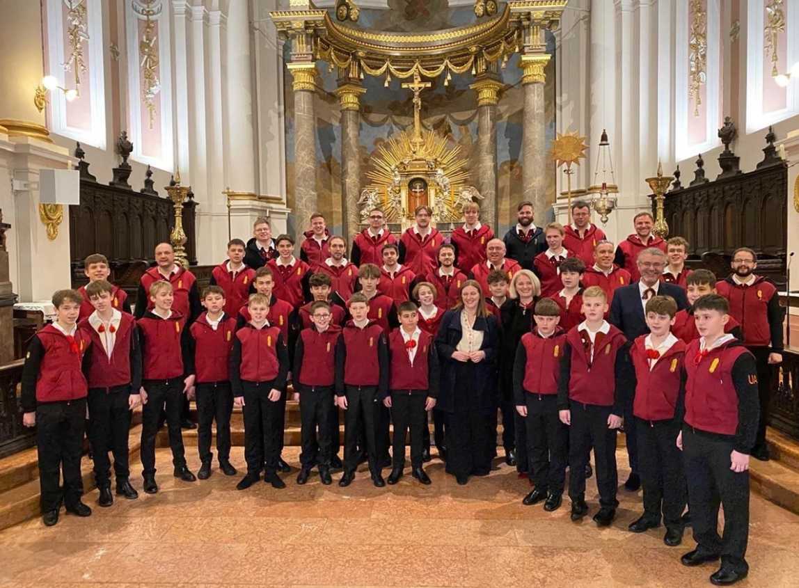 Хорова капела «Дударик» провела різдвяний європейський тур «Stand with Ukraine»