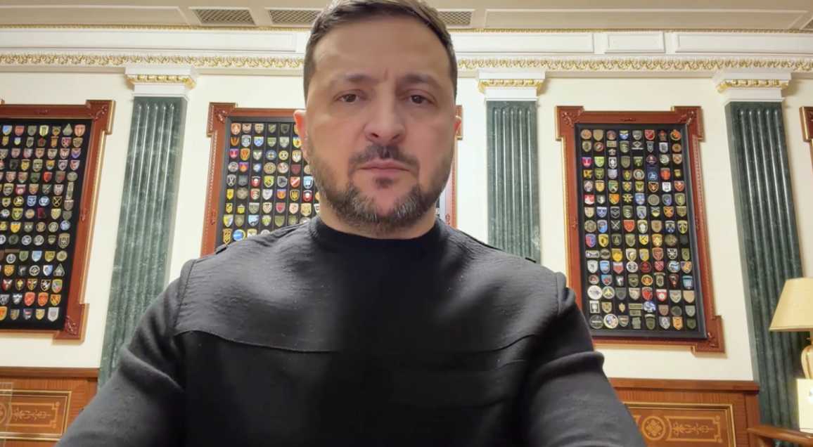 Є інформація від розвідки, що росіяни готують масований удар – звернення Президента